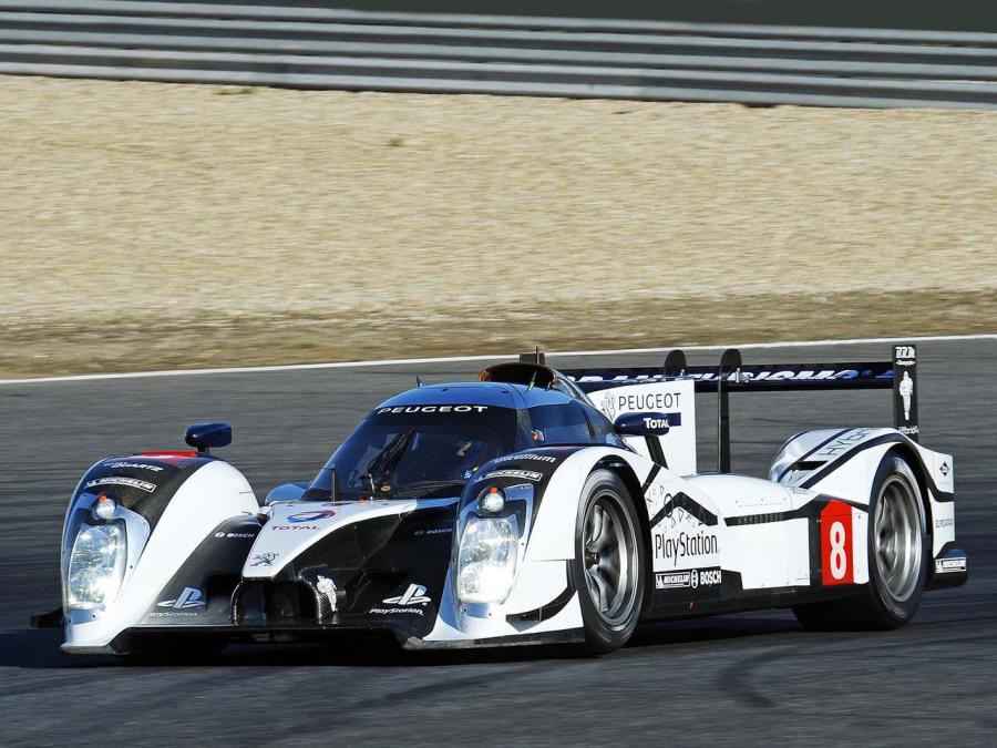  Peugeot 908 HYbrid4 2011 года  (фото 1 из 12)